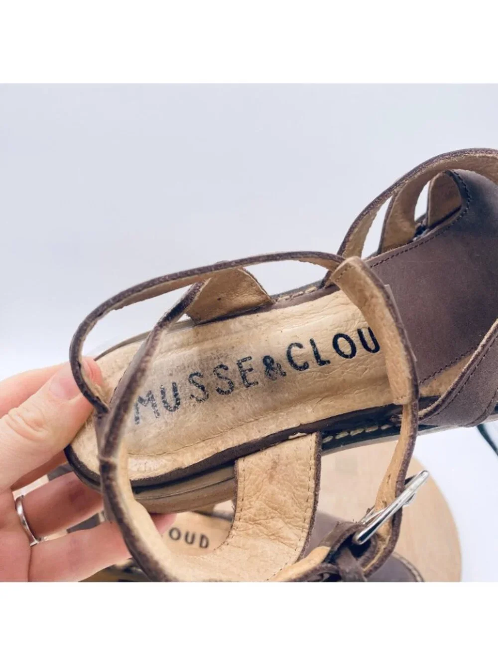 Musse and Cloud Sandals Womens 8 Brown Leather Ankle Strap Flats Peep